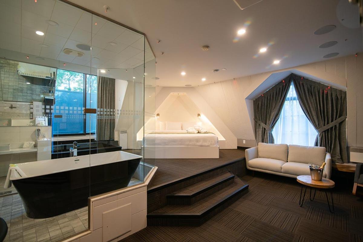 Hotel Le Rivage Rosemere ภายนอก รูปภาพ